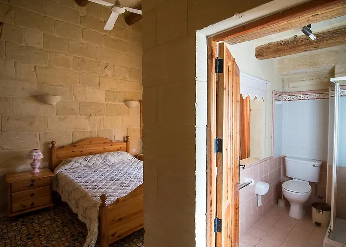 Σπίτι διακοπών 4 Bedroom Corner With Private Pool In Zebbug Gozo *