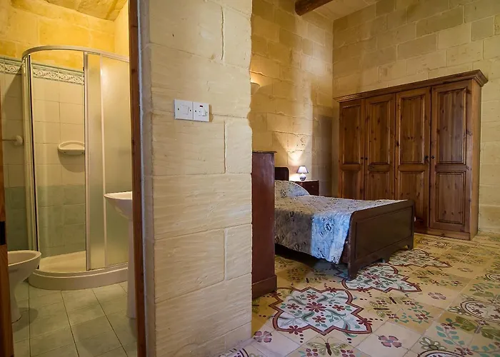 4 Bedroom Corner With Private Pool In Zebbug Gozo Zebbug (Gozo)